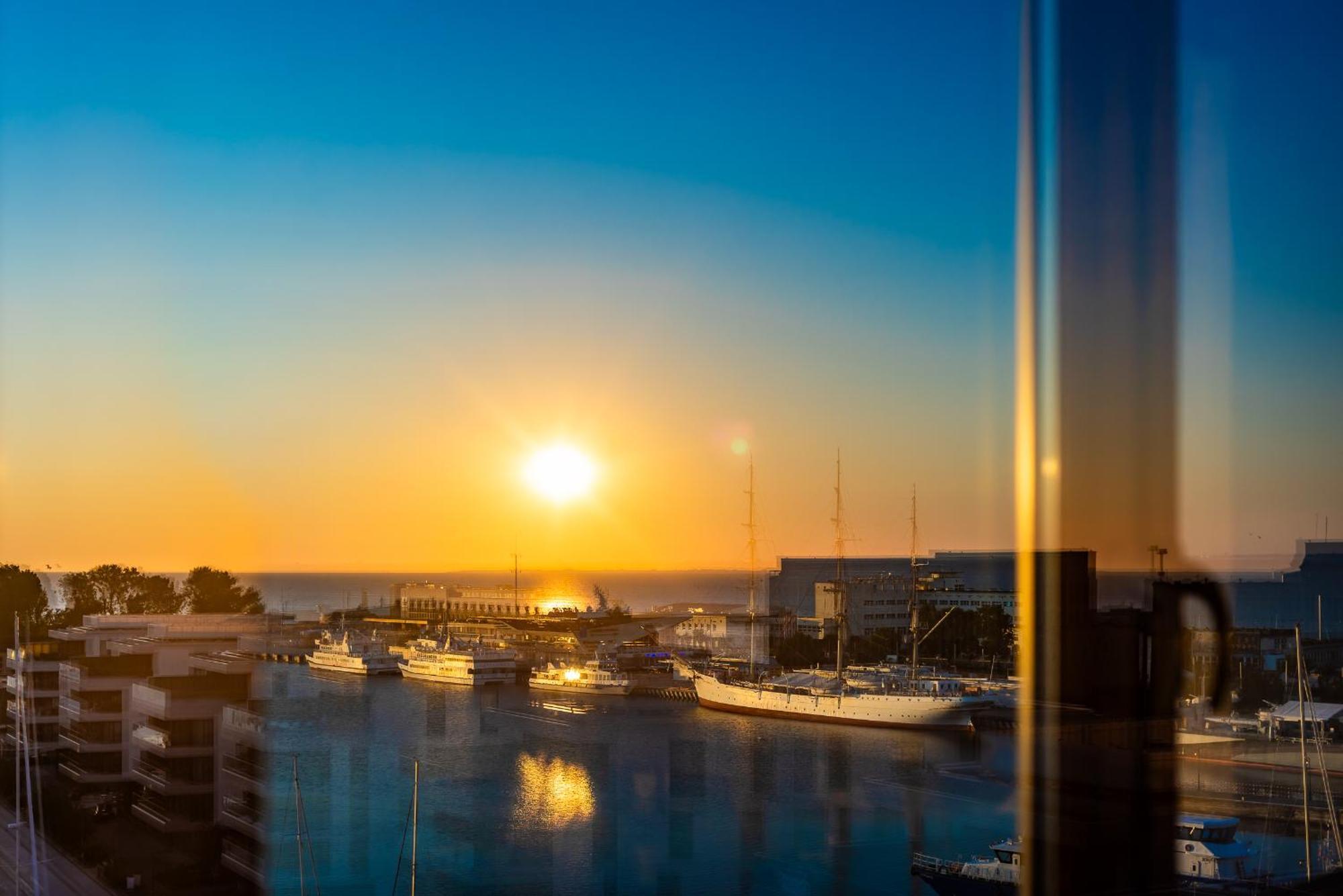 Sea Towers Gdynia Apartament Z Widokiem Na Morze Εξωτερικό φωτογραφία